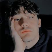 soy un completo aventurero del conocimiento.
Actualmente estoy estudiando el grado en fisica por la UNED.